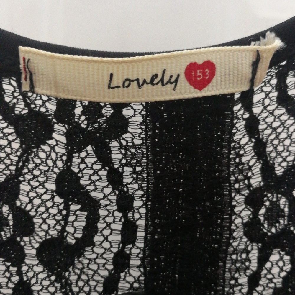 Lovely153 black lace sexy romantic uneven hem top - Picture 3 of 7